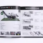 Atvērts tehnikas katalogs kā brošūru izgatavošanas un drukas paraugs