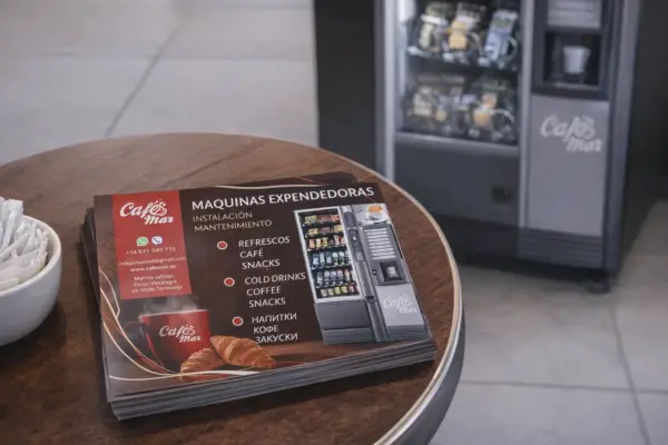 Izdrukātas reklāmas skrejlapas uz galda – skrejlapu drukas paraugs